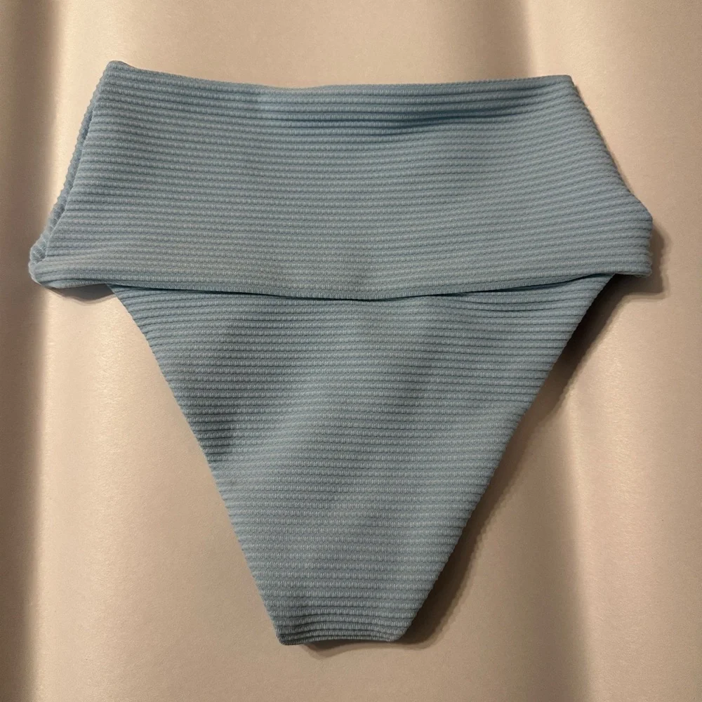 L*Space Desi Blue High-Waisted Bikini Bottom - NWOT - Size S (estimated)